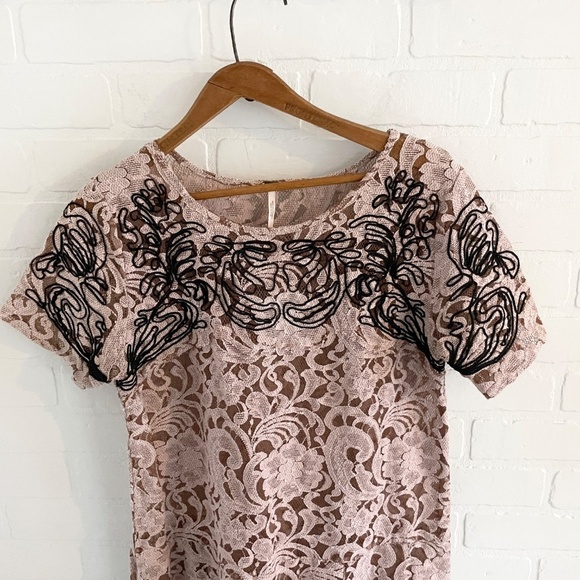 Free People Mini Dress Beautiful Dreamer Cotton Blend Lace Mauve pink Black M - Picture 7 of 13